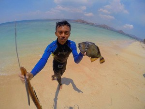 imam 6 - kabar sosok - seni berjalan