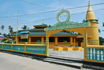 Wisata Sejarah Pulau Buru Masjid Haji Abdul Ghani