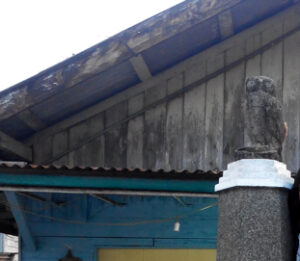 Tugu Batu Burung Hantu (seniberjalan.cm)