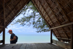 Pantai Tegar Bahari (seniberjalan)