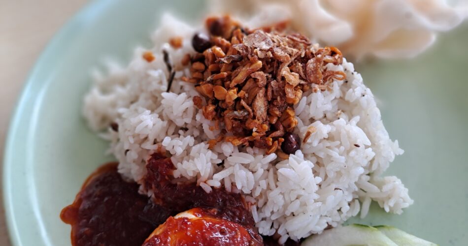 Nasi Lemak Khas Batam (seniberjalan)