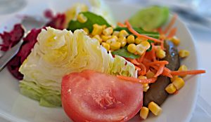 Salad turki seniberjalan