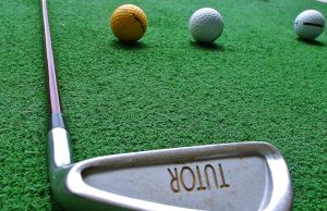 Golf di Batam_seniberjalan