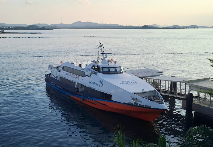 pelabuhan feri Batam Center/seniberjalan