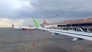 Tiket pesawat murah (seniberjalan.com)